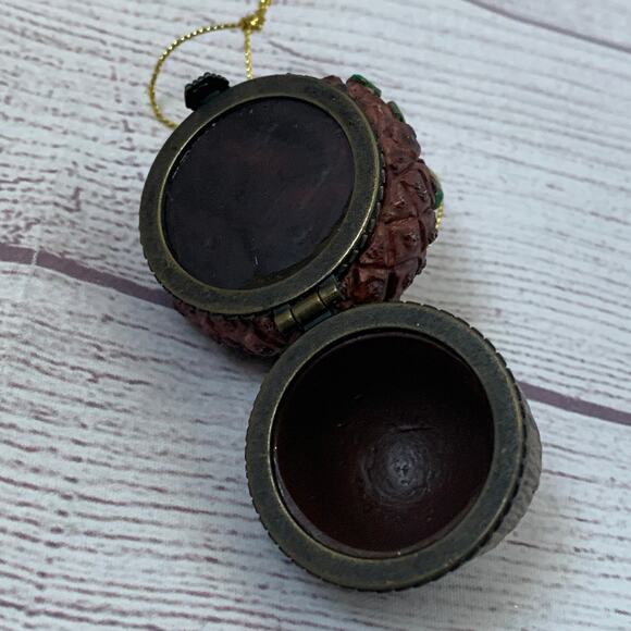 Vintage Acorn Trinket Box Christmas Tree Ornament - Picture 12 of 16